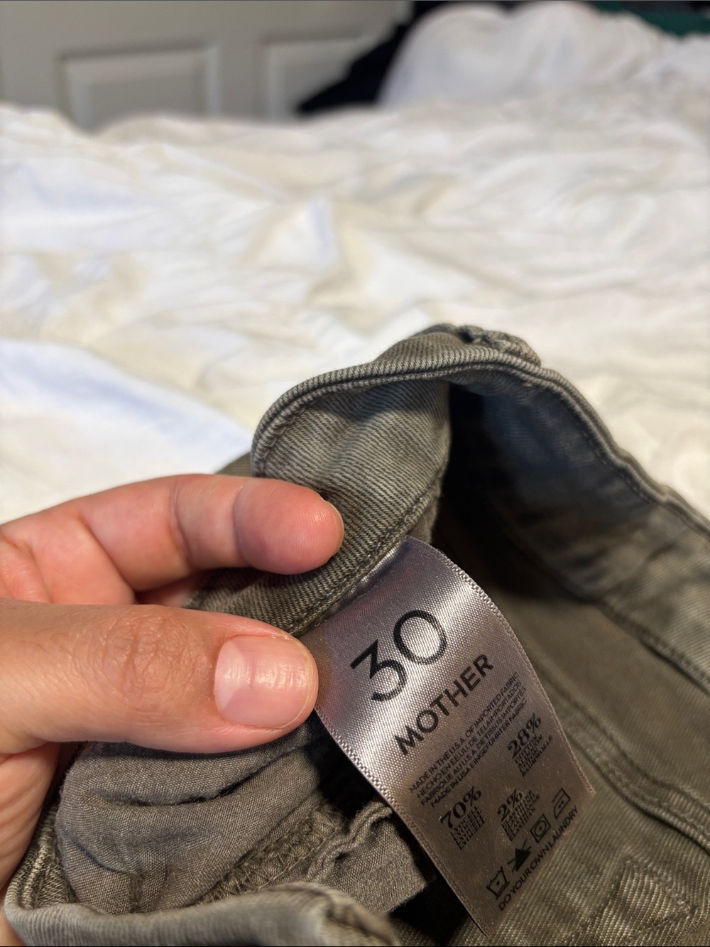 Mother Women Green Zip-Hem Jeans - Picture 6 of 12